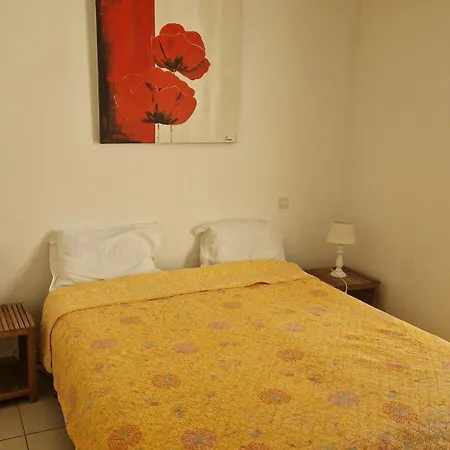 Port Calvi- T3 Sea View Apartmán *