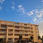 Port Calvi- T3 Sea View *