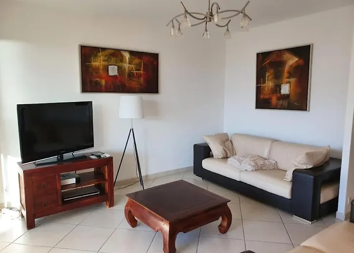 Apartment Port Calvi- T3 Sea View *